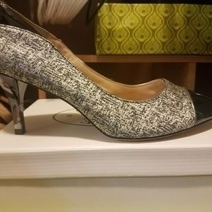 New Antonio Melani shine heels